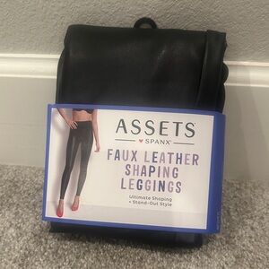 New Assets by Spanx Faux Leather Shaping Leggings - Black Size L Large NWT